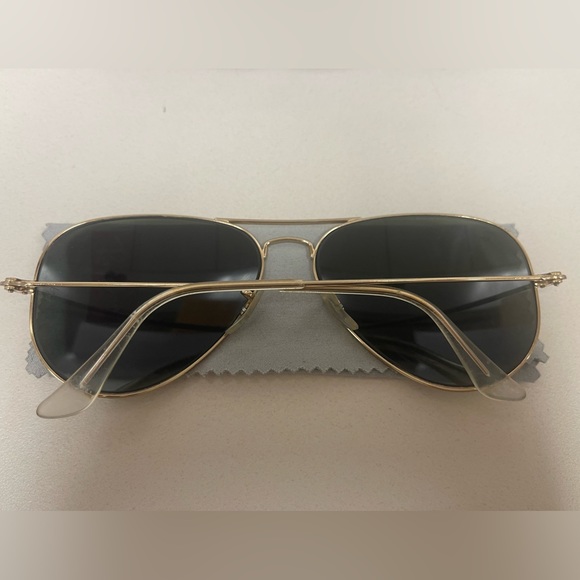 Ray-ban Aviator Classic - Case and Cleaning Cloth - Picture 2 of 2